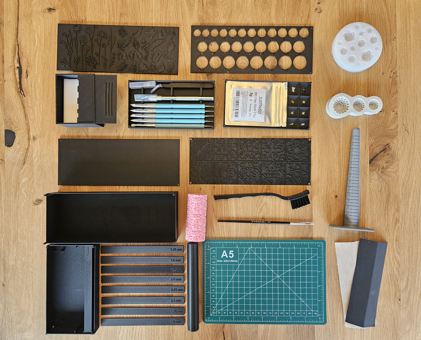 DIY Silberton-Schmuckset – Stelle deinen eigenen Silberring oder Anhänger zu Hause her